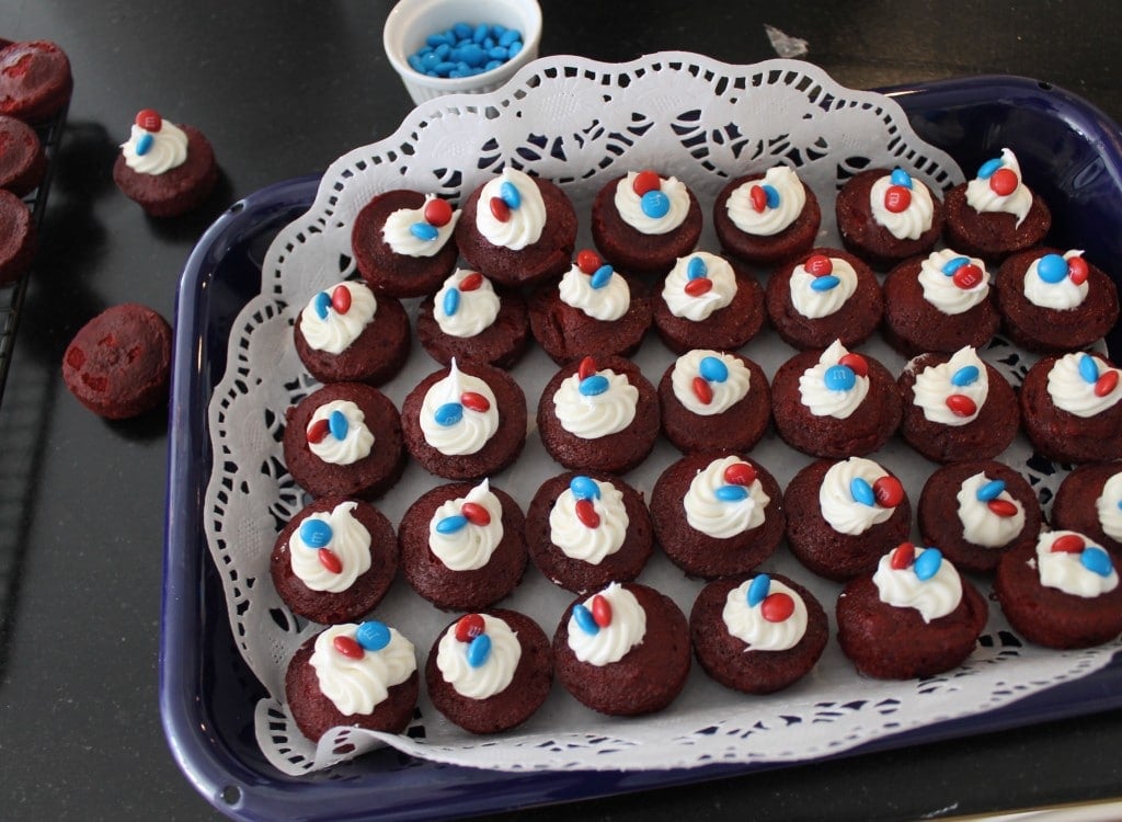 one bite cupcakes inspired by Sweet Melissa's in NYC