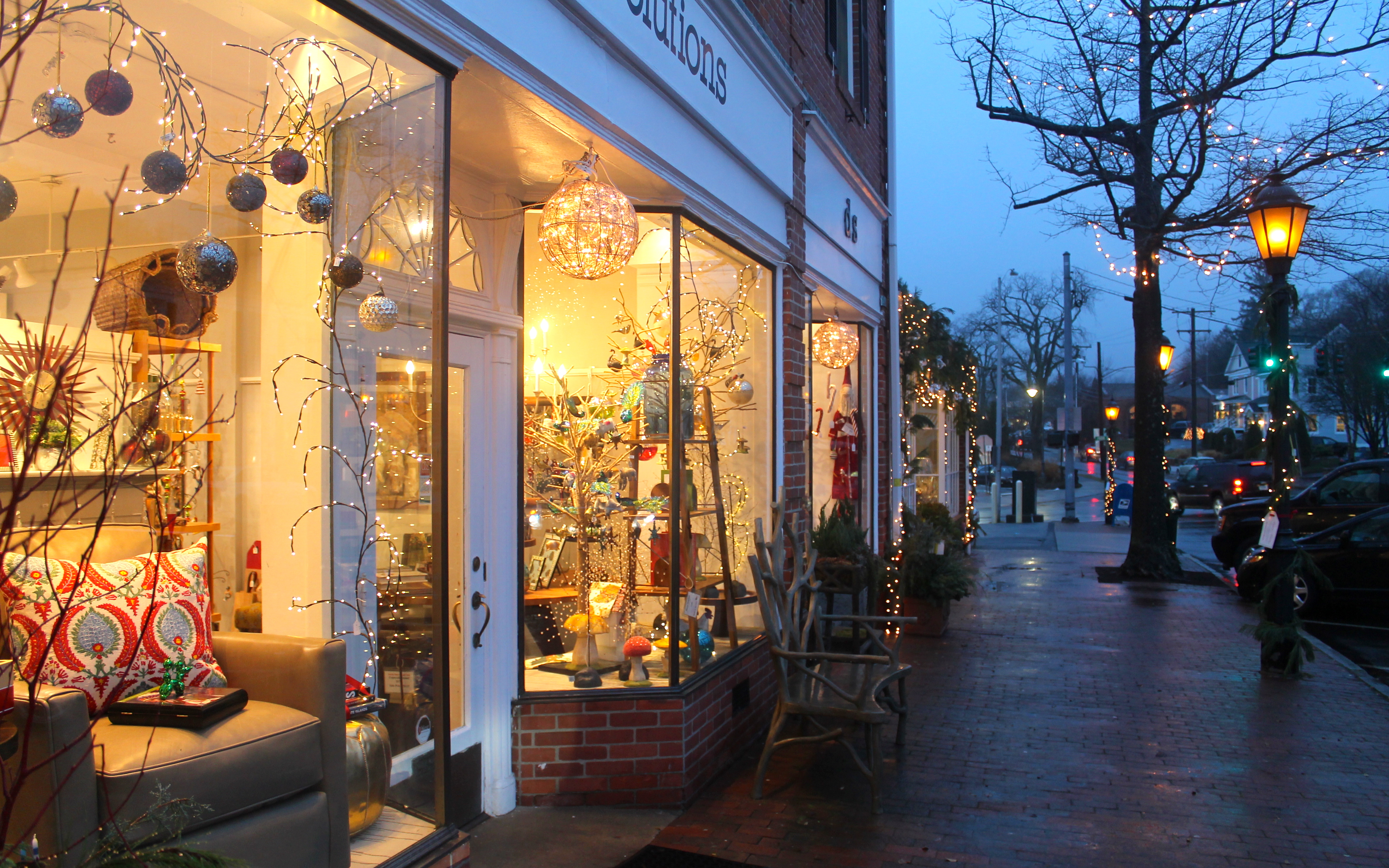 Christmas in a New England town | Most Lovely Things