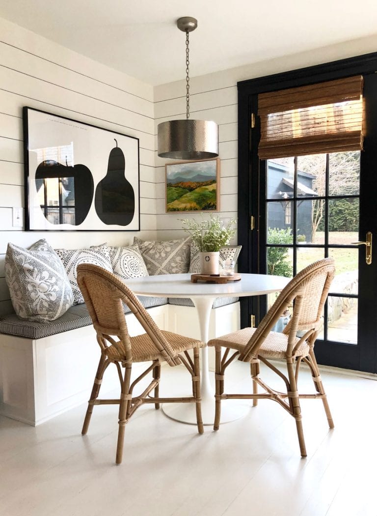 Built-in banquette, kitchen nook
