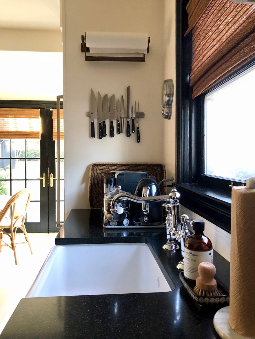 I've never seen one before, but seems awesome- especially for small  kitchens! : r/INEEEEDIT