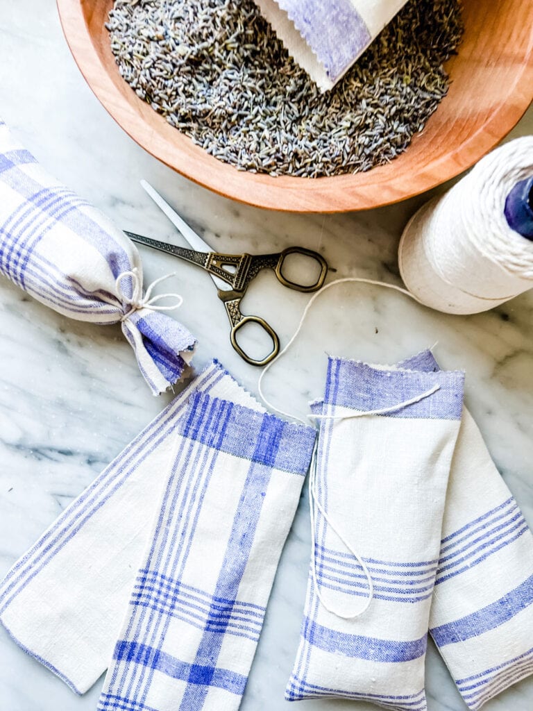 Make Lavender Rom Spray & Sachets with vintage fabric.