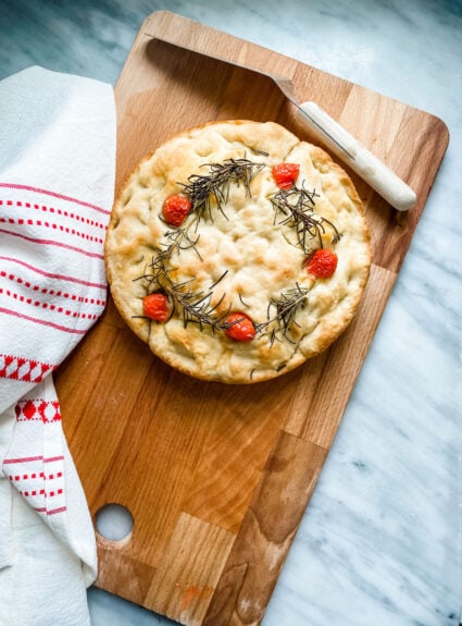 Lifestyle Blogger Annie Diamond shares her fast and easy focaccia bread that she decorates for the season!