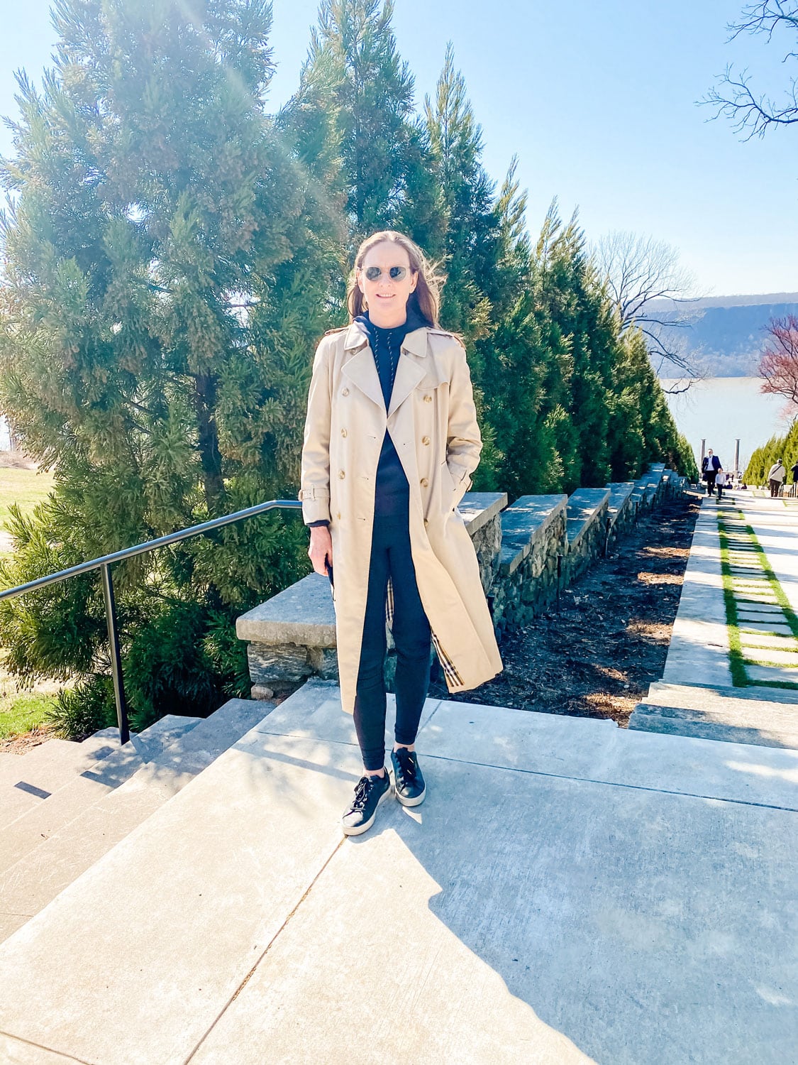 Everlane trench coat on sale review