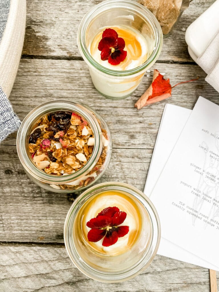 Homemade yogurt with edible flowers in Weck jars