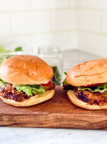 Here’s how to make a delicious classic fried chicken sandwich