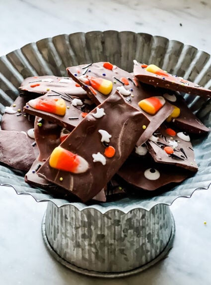 Make This Easy Halloween Bark in Minutes