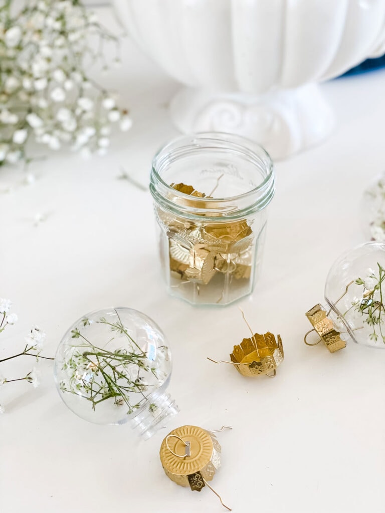 ornaments with baby's breath