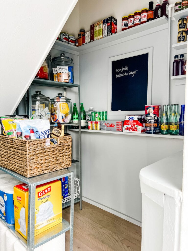 How to create a beautiful pantry in a small space and even have room for a chalkboard