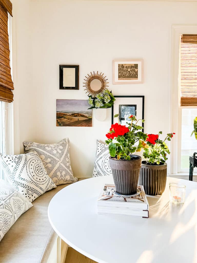 6 Simple Ways to Refresh Your Home For Summer - Table with geraniums 