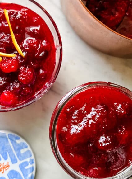 Quick and Easy Cranberry Sauce for Thanksgiving