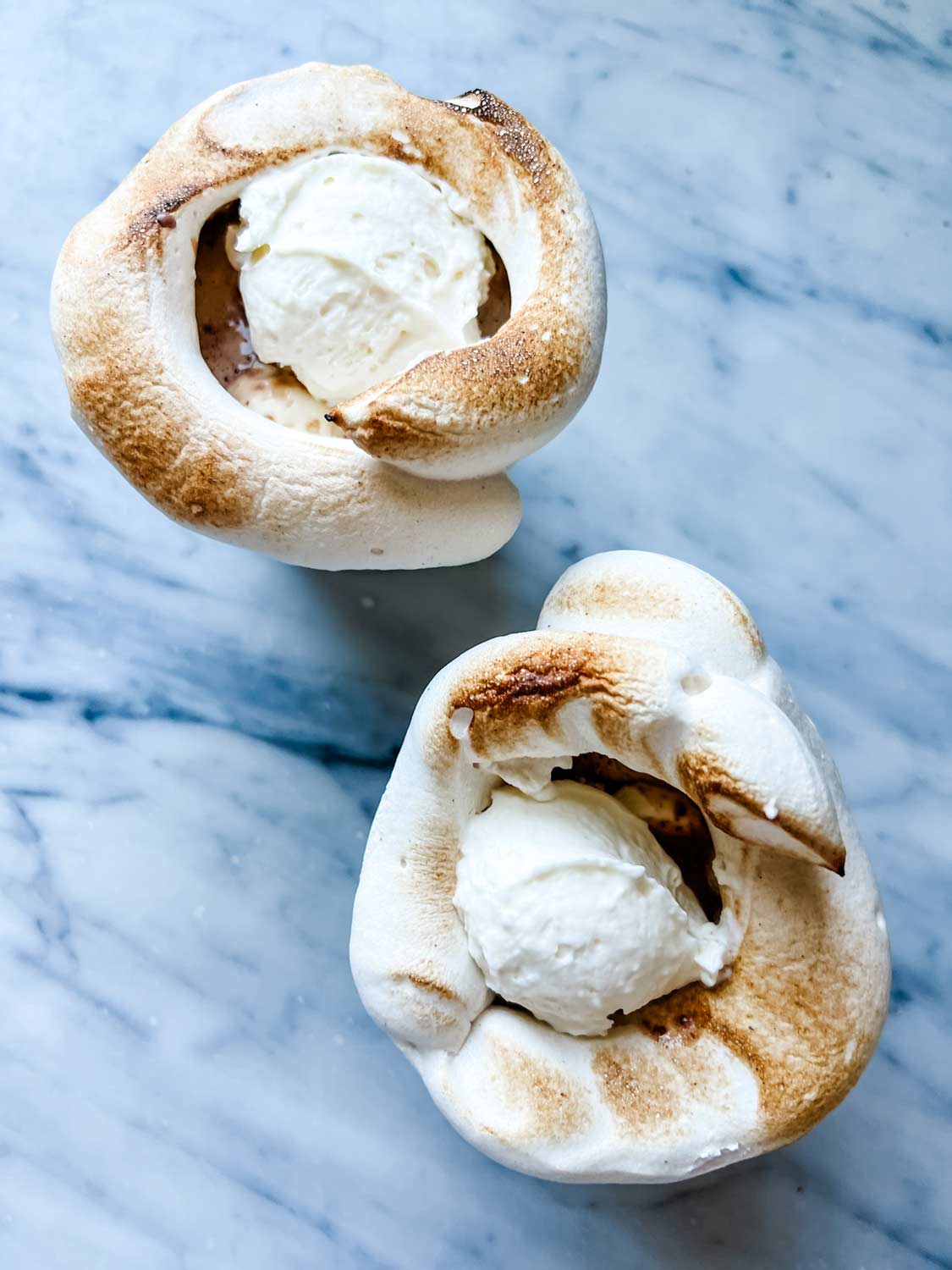These Mini Meringues Are the Perfect Hot Chocolate Topper