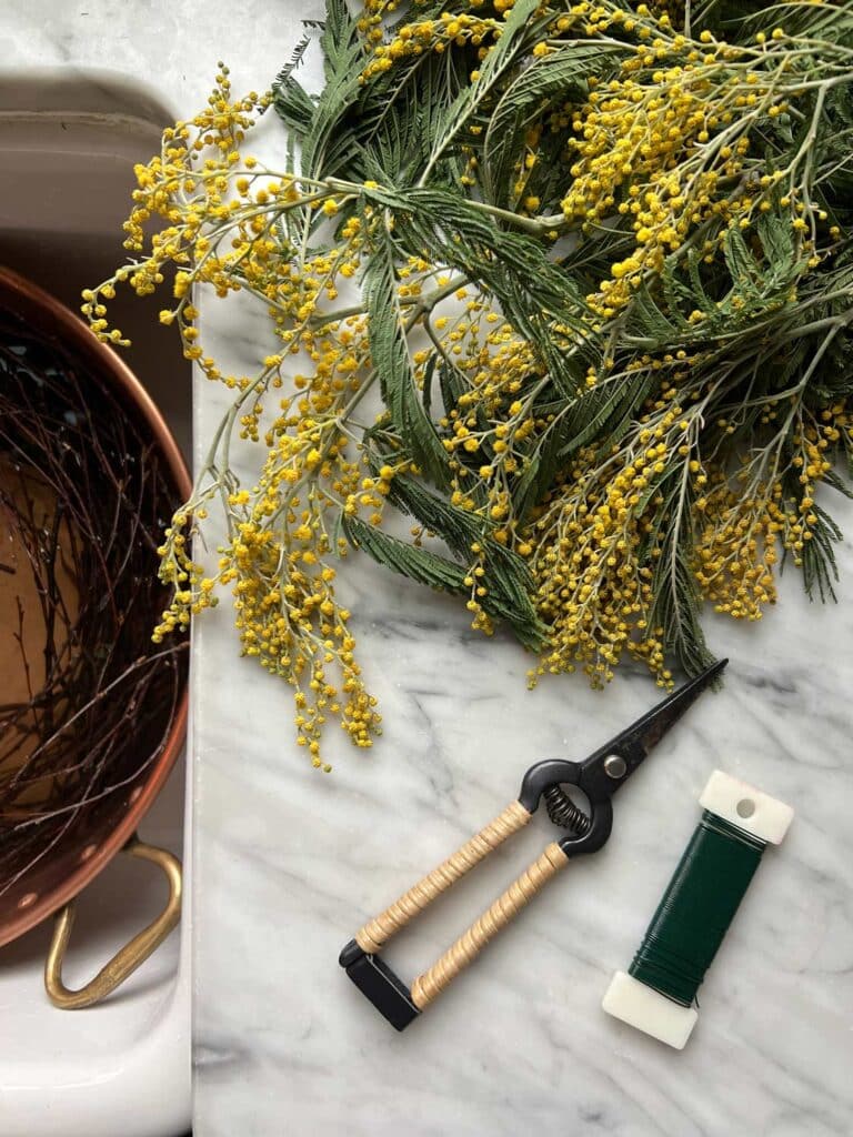 Make an Easy Spring Wreath with Mimosa Flowers, paddle wire, shears