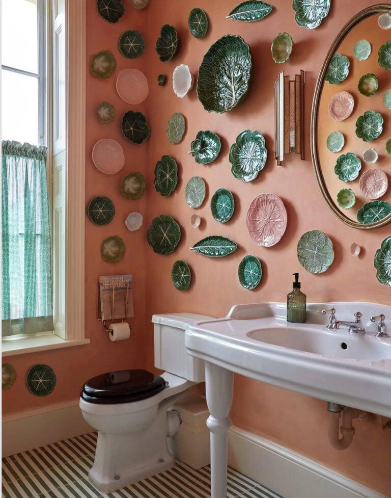 Why We Love Plate Walls & Other Sunday Favorites
