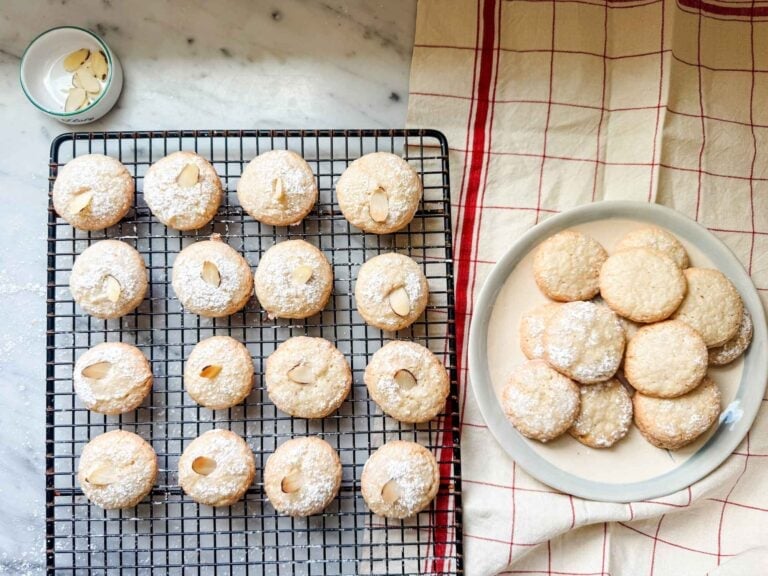Saint-Émilion Macaron Recipe: A Simple, French Almond Cookie