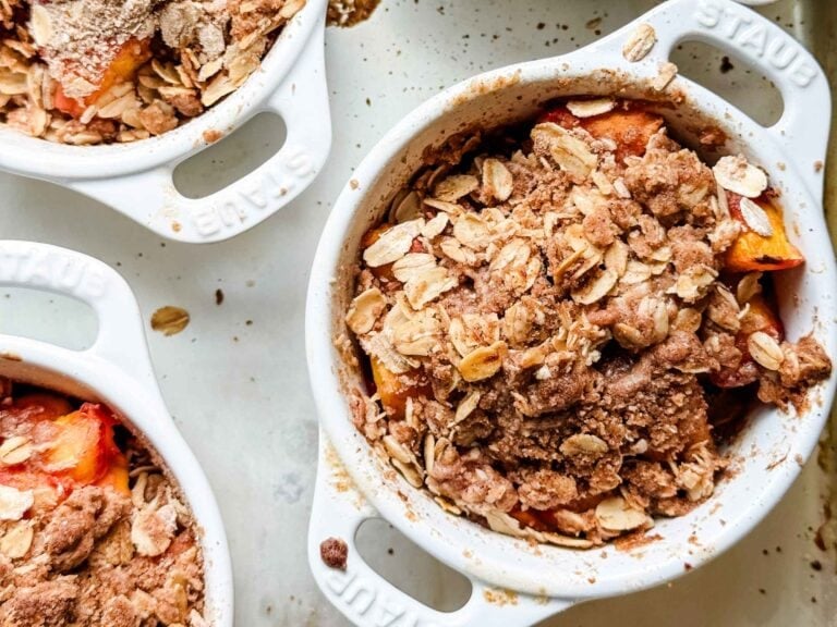 A Delicious Peach Crumble