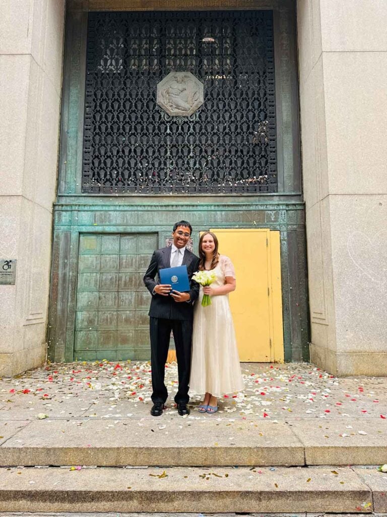 Bride and groom at NYC courthouse.